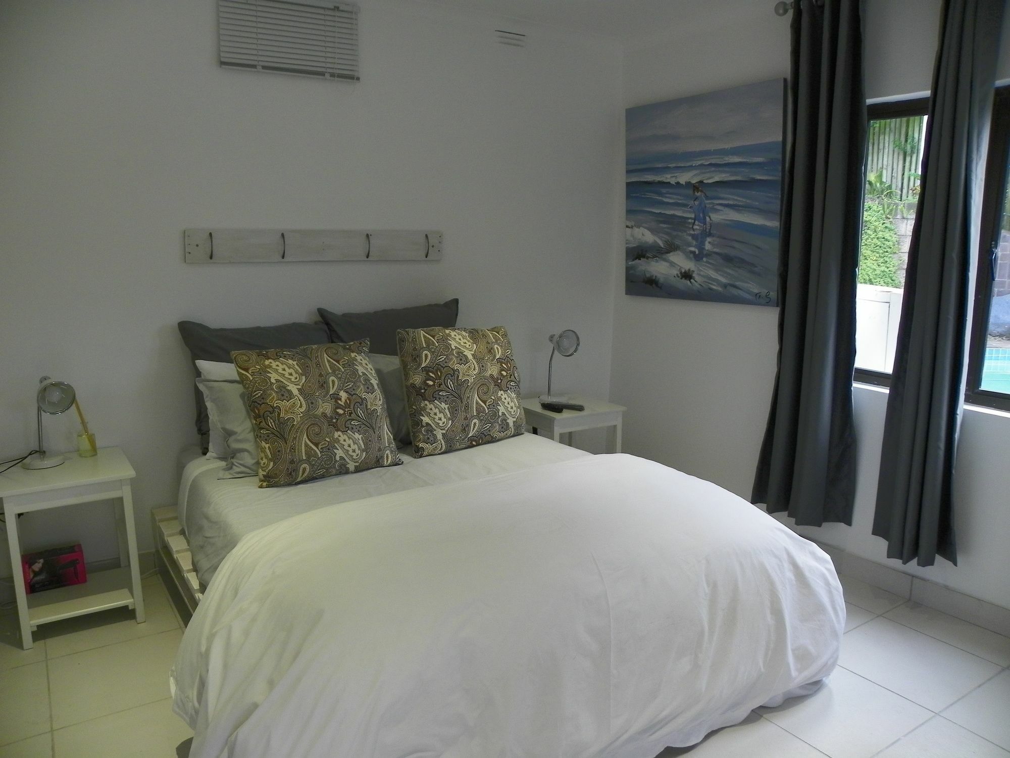 Blue'S Guest House - East London Bonza Bay Exterior foto